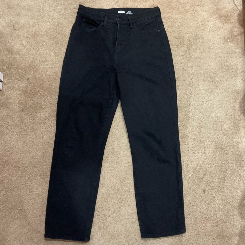 Black high rise jeans, old navy, great condition